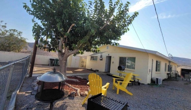 Death Valley Gateway -Suite B