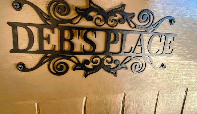 Deb's Place, Renovated Queenslander in Redcliffe close to all amenities.