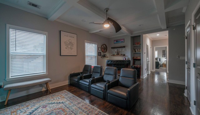 Decatur Dream Getaway: 5-Bedroom Home w/Movie Projector, Pool Table, Wifi AC