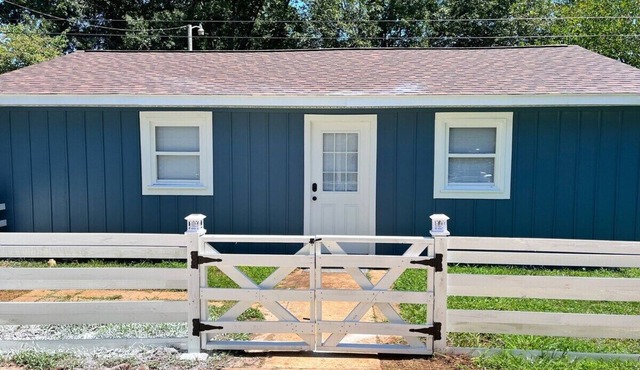 Decatur's Charming Bungalow Oasis