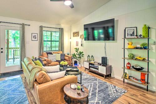 Deck and Resort Amenities Hot Springs Family Home