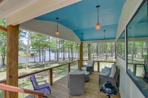 Deck & Dock Access! Sunlit Lake Livingston Escape