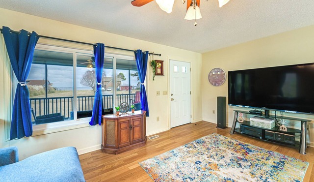 Deck + Water Views: Pungo River Retreat!