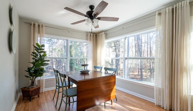 Decked Out Spacious 3BR Near Pine Mountain Trail W