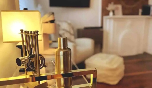 Deco On Mulberry OTR FREE parking