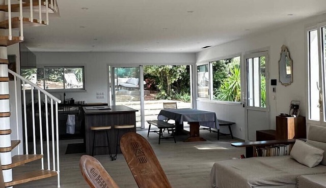Dedans-dehors - 10 mn from the beach, wifi, air conditionated