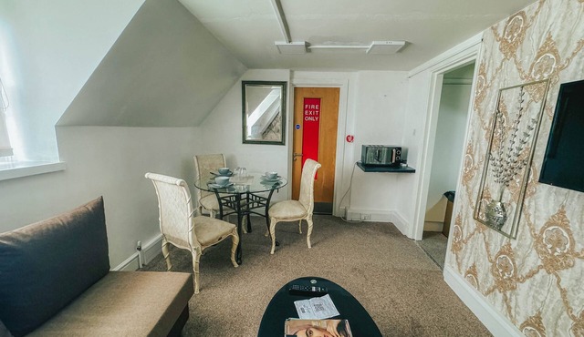 DEE Rise Luxury Apartment in West Midlands