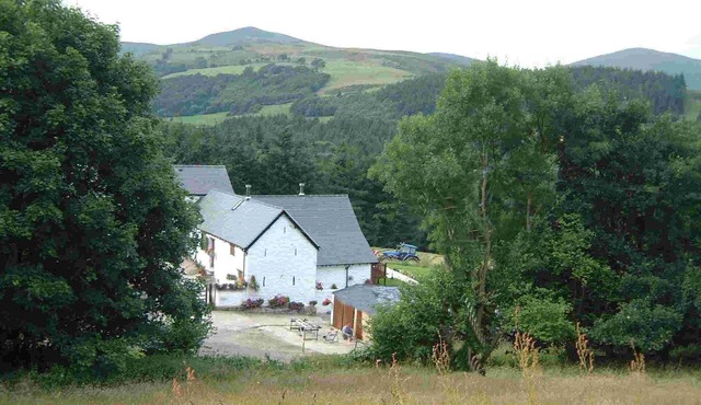 Dee Valley Cottages - Swallows Cottage