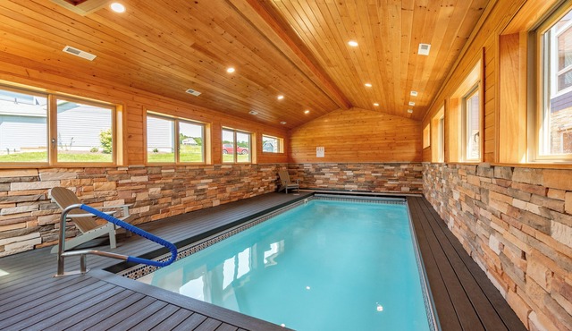 Deep Creek Retreat w/Views & Fireplace