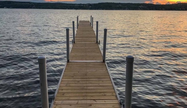 Deep Run Fun - Luxury Lake Life