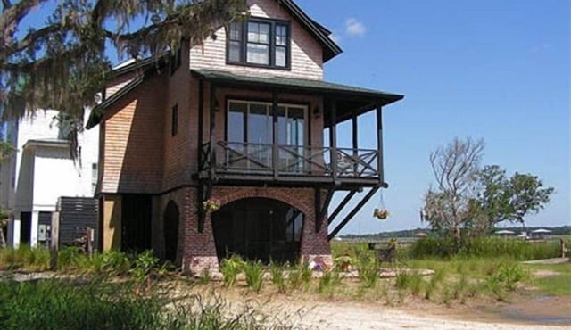 Deep Water Cottage - House was built in 2008