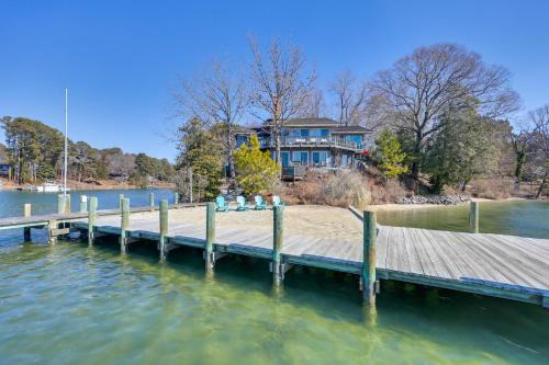 Deep Water Dock and Private Beach! Irvington Home