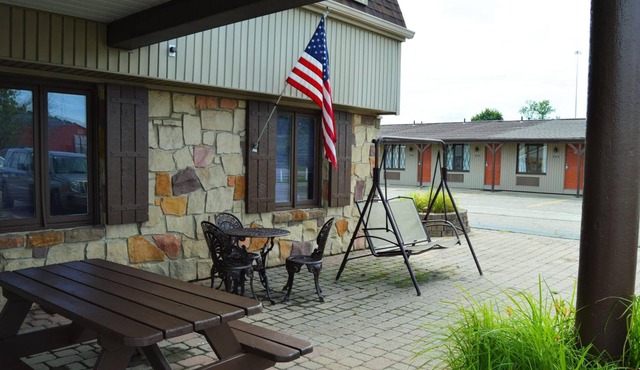 Deer Creek Motel