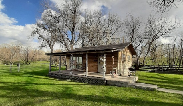 Deer Creek Pony Express Cabin
