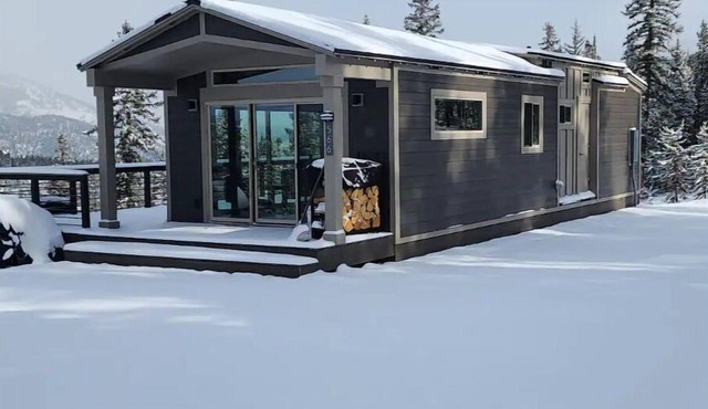 Deer Friends Cabin Escape