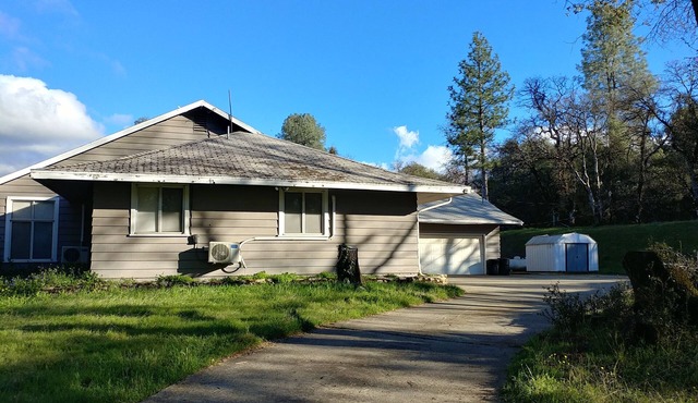 Deer Meadow Ranch in Midpines, close to Yosemite
