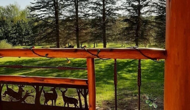 Deer Point Trails - A Northern Escape!