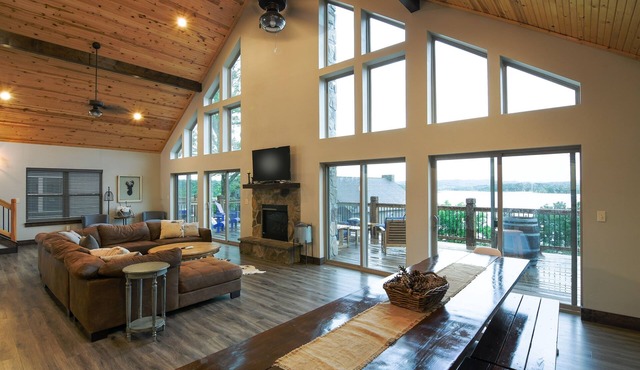 Deer Ridge Lodge ADA Water View w/Pickleball Court