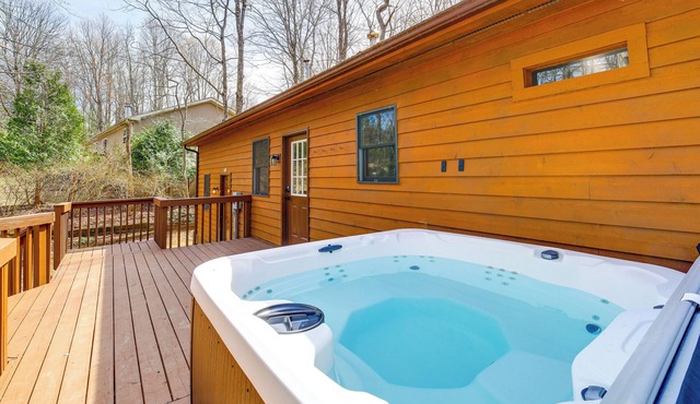 Deer River Retreat: Cabin Feel w/Modern Touches