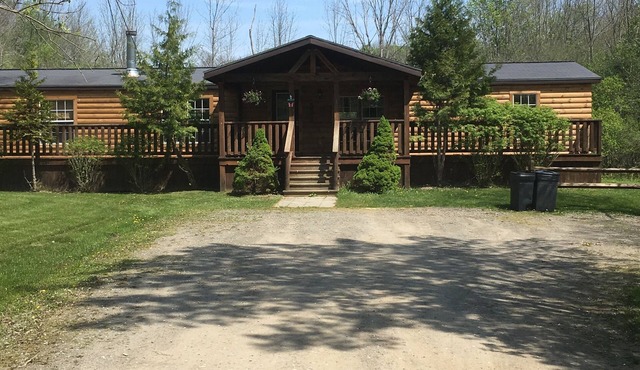 Deer Run Lodge one of 3 lodges available on property perfect for a Team