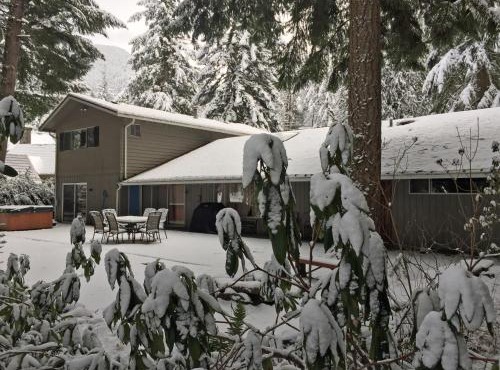 Deer View Retreat - Meredith Lodging