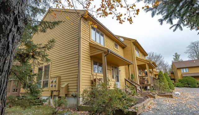 Deerfield Village 099