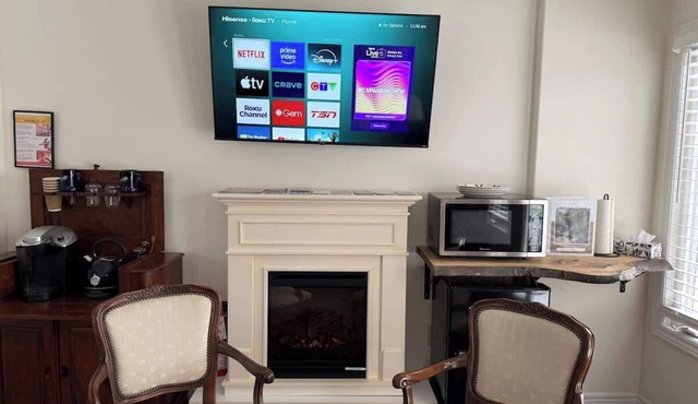 Deerview Suite - A sweet nature escape in NOTL