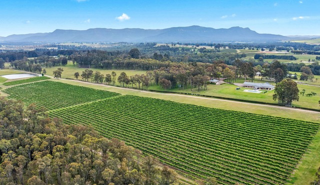 Degen Estate - Luxury group accommodation at its best!