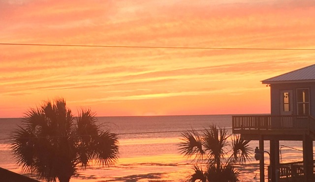 Dekle Beach Darling - Beautiful Sunsets and Great Fishing