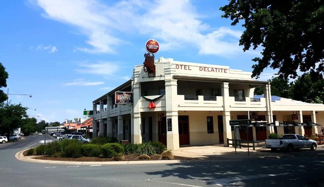 Delatite Hotel