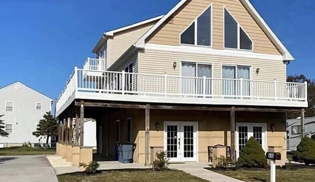 Delaware Bay Views/Sunsets/Zoo/Wineries/Golf/Pool/near Cape May Wildood Beaches