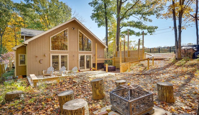 Delaware 'Wooded River Retreat' w/Views & More