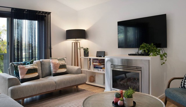 Delfryn- stylish and modern, with great views