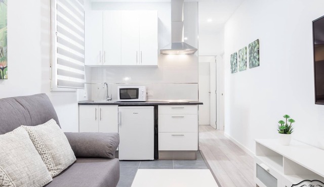 Delicias - 2 bedrooms, well connected