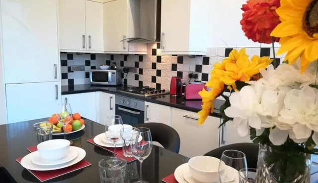 Delightful, 1 Bedroom Apartment Uplands, Swansea