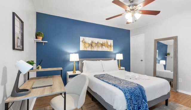Delightful 1BD: TCU Walkable, Charming & Joyous!