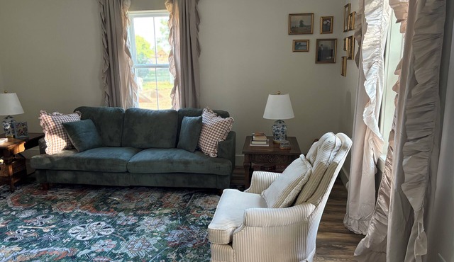Delightful 2-bedroom cottage in charming Montezuma