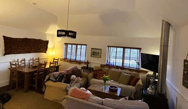 Delightful 3 Bed home overlooking River Echaig and Holy Loch, KIlmun, Dunoon.