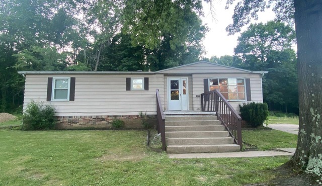 ⭐️Delightful 3 bedroom house - deck/nature/trails