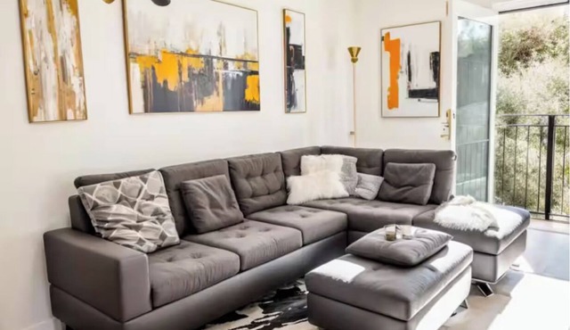 Delightful 3-bedroom 2bath apartment Norfolk