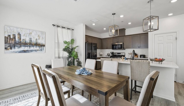 Delightful 3BR - ｜Family-Friendly｜Relaxing Patio｜Flexible Lease #41423