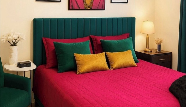 Delightful apartment with in Forest Park