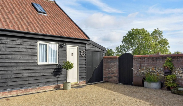 Delightful barn with lovely views over the miniature ponies.