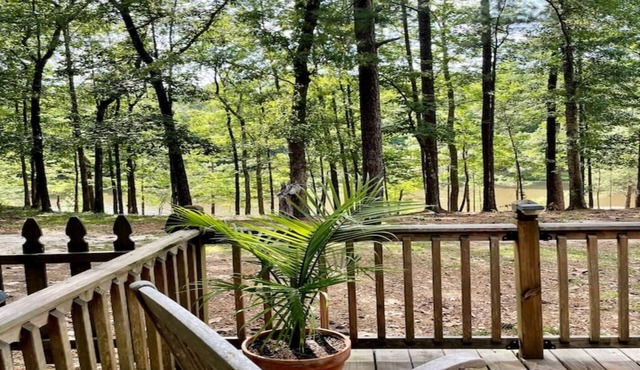 Delightful cabin getaway perfect for relaxing