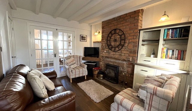 Delightful Cockle Cottage with Annex