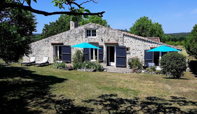 Delightful cottage apartment in Bucolic Gascony