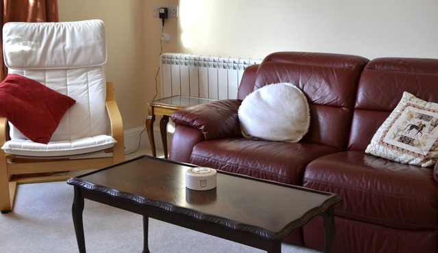 Delightful cozy Devon home, near shops, pub, country walks and beautiful Exmoor