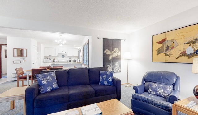 Delightful escape near downtown with shared pool/hot tub, rec room, & large deck