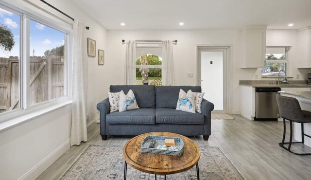 Delightful Escape 2BR/2BA