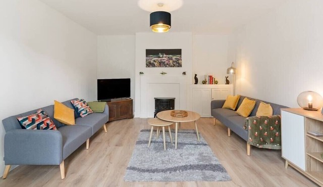 Delightful Family Getaway Cornwall